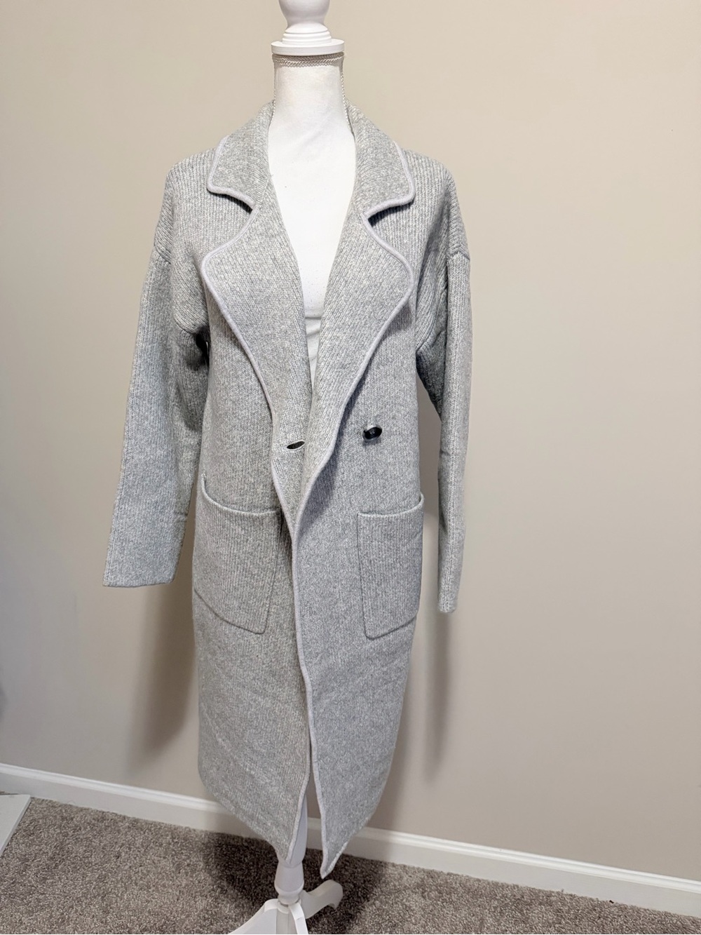 One Grey Day Revolve Relaxed fit Knit Gray Long Cardigan Jacket size medium NWT - Picture 9 of 11